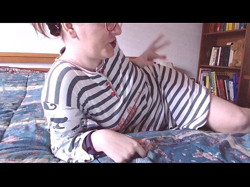 ❤️ Кішкентай құлдың аузына мына үлкен қара әтешті алыңыз Порно бойынша бізде ❌❤