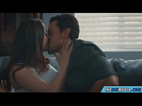 ❤️ Жақсы кеуделі анамен романтикалық секс Порно бойынша бізде ❌❤